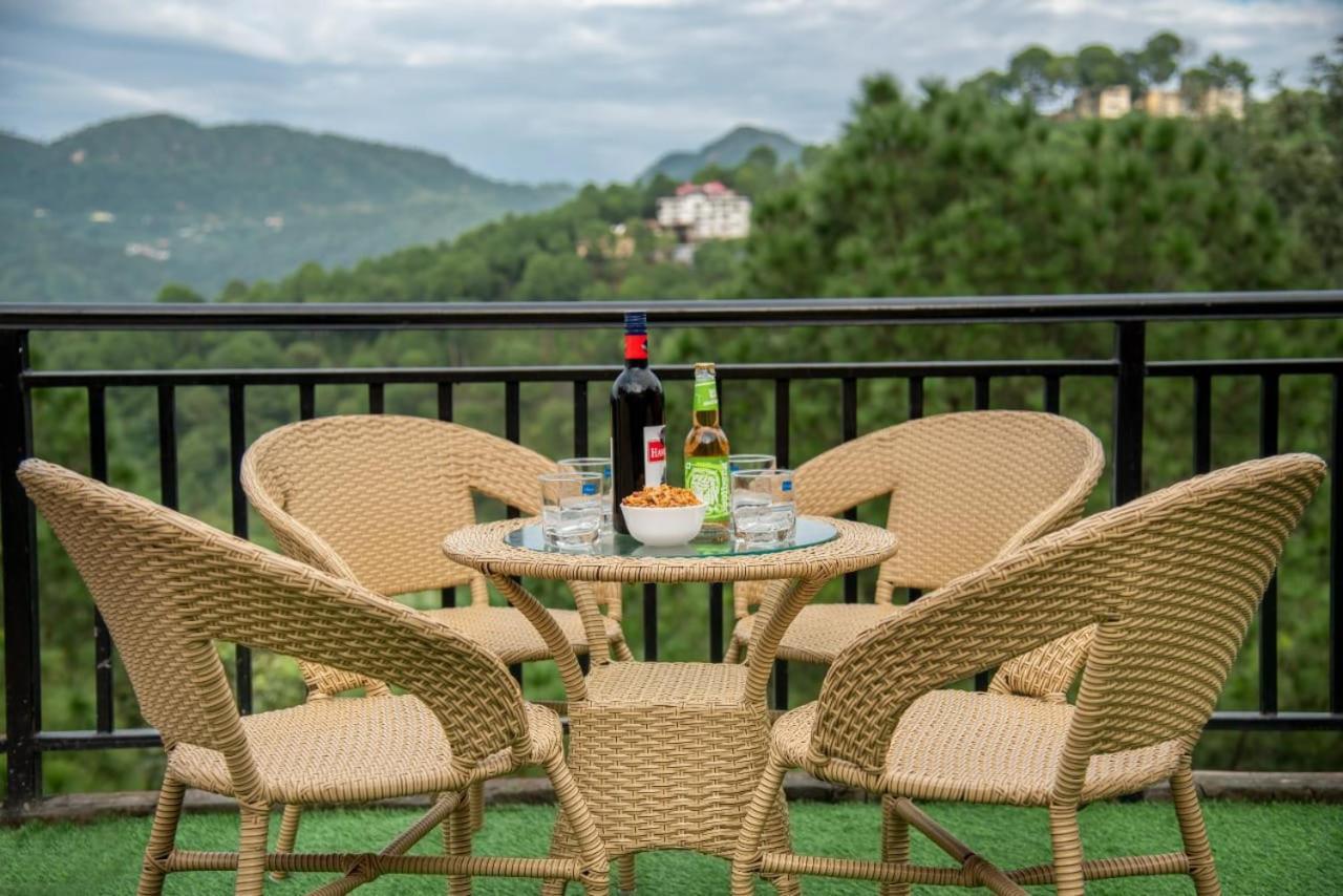 The Heritage Home Kasauli I Pine View Serviced Villa I Best Seller I Vacations I Family Events I Sky Bonfire I Kasauli By Exotic Stays Eksteriør billede