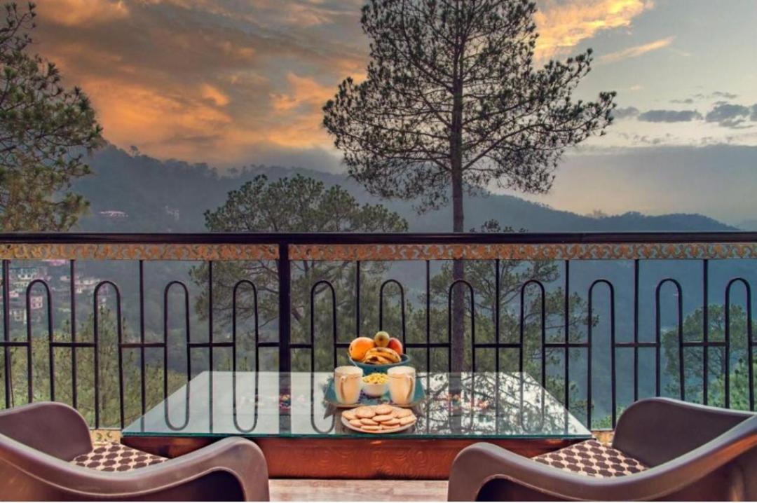 The Heritage Home Kasauli I Pine View Serviced Villa I Best Seller I Vacations I Family Events I Sky Bonfire I Kasauli By Exotic Stays Eksteriør billede